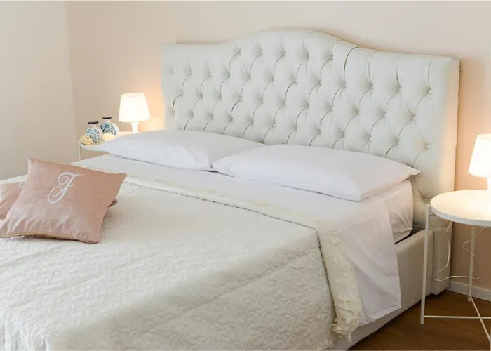 Filomena Chic